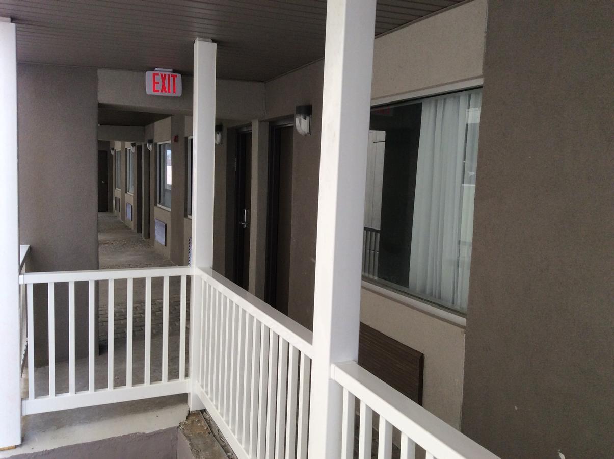 Ocean'S 24 Motel Virginia Beach Exterior photo