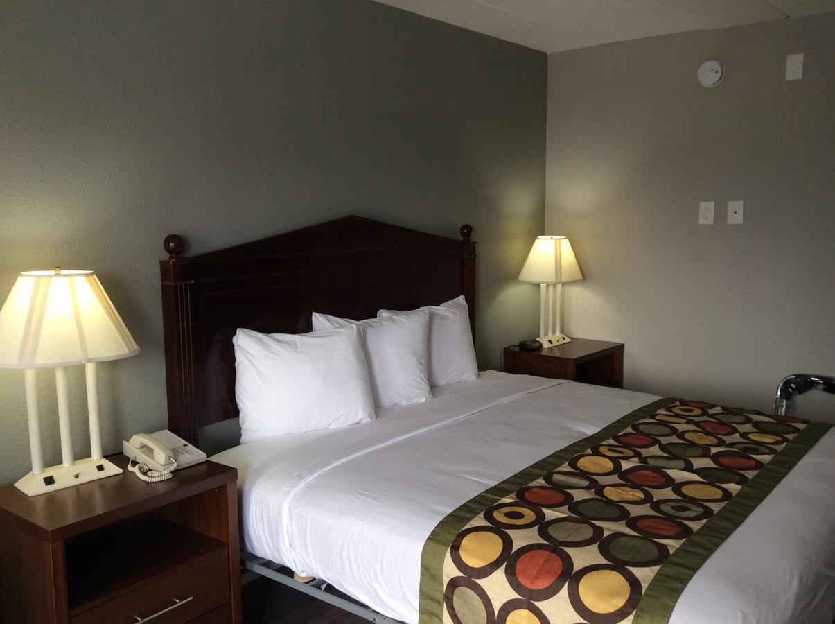 Ocean'S 24 Motel Virginia Beach Exterior photo